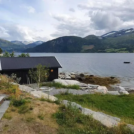 Seaside With Panoramic Views In Alvundfjord Дом отдыха Alvundeid