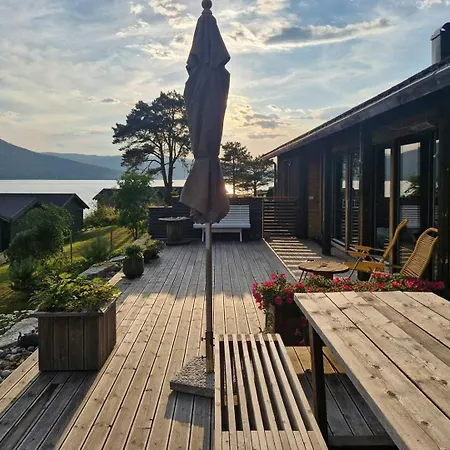 Seaside With Panoramic Views In Alvundfjord