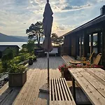 Seaside With Panoramic Views In Alvundfjord